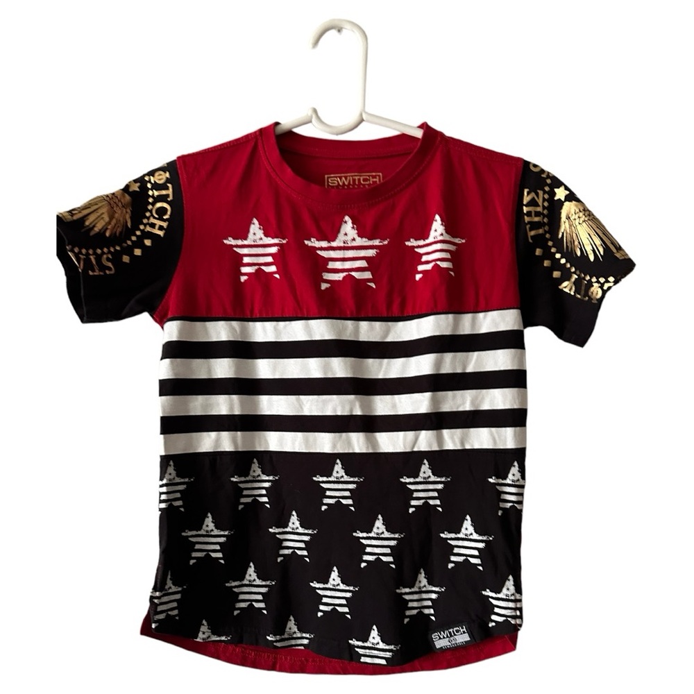 Boys Switch designer T-shirt sizeL(6) red white w/blck & gold sleeve
